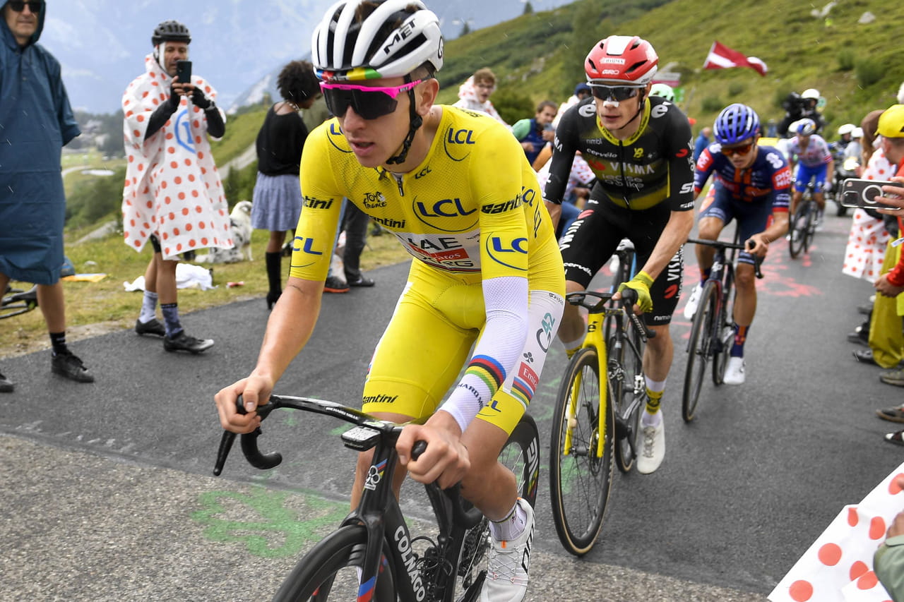 DIRECT. Tour de France 2025 : l'ultime bataille Pogacar - Vingegaard à la Plagne et sous la pluie, la 19e etape