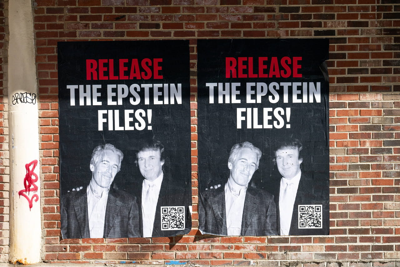 Donald Trump englué dans l'affaire Epstein : il savait "pour les filles", un e-mail dévoilé par le New York Times