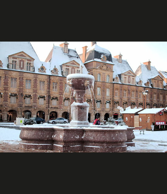 Charleville-M&eacute;zi&egrave;res