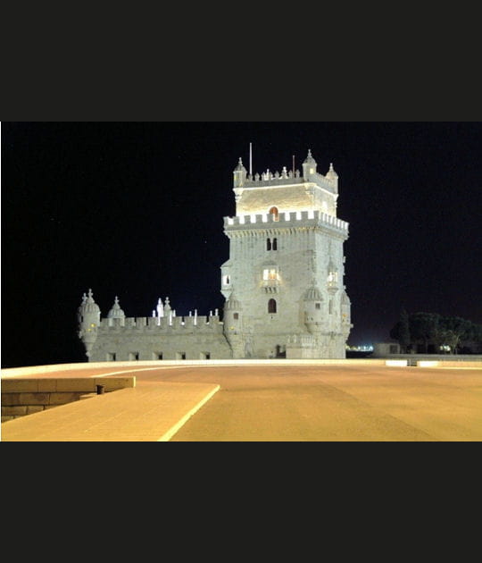 La tour de Bel&eacute;m la nuit