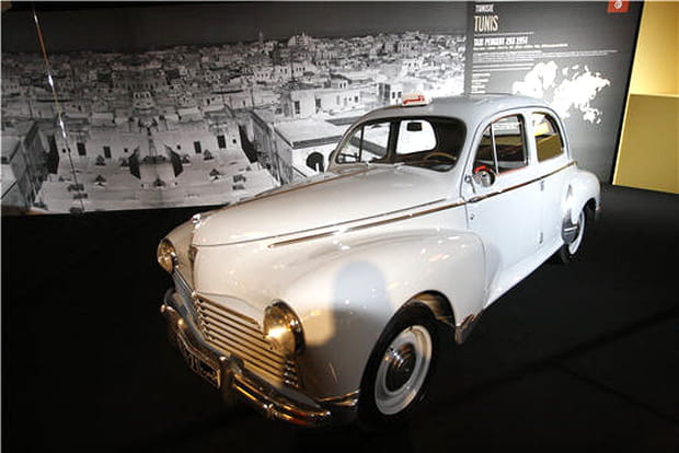 Tunis : Peugeot 203 (1954)