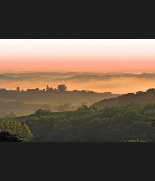 Lever du jour sur la campagne gersoise