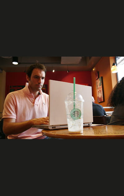 Des cookies, du caf&eacute; et du Wi-Fi