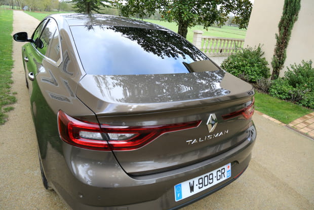 Un arrière moins chargé, plus élégant ?