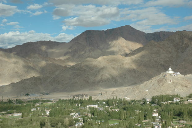 Dans les montagnes de l'Himalaya