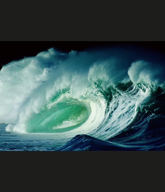 Shore break &agrave; Waimea Bay