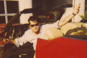 Qui est Charlie&nbsp;: Charlie Sheen se confie comme jamais dans un documentaire Netflix