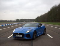 Casse vs Supercar : Jaguar F-Type Svr