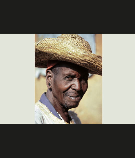 Un homme somba