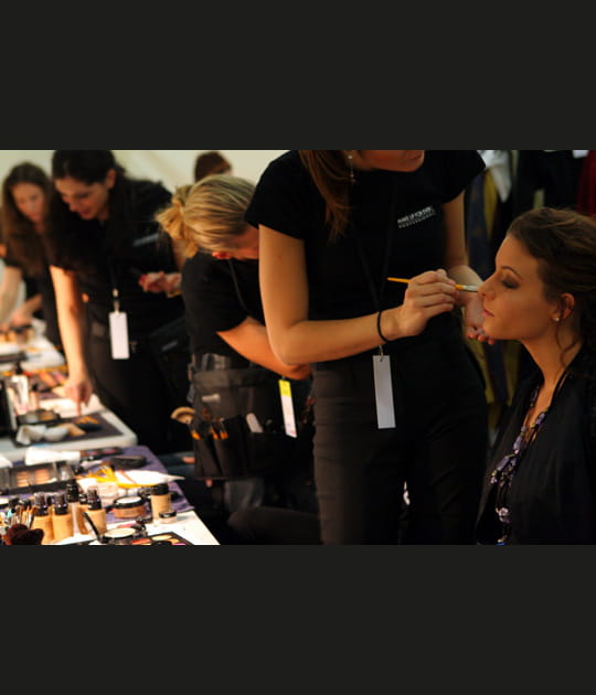 Au maquillage