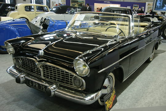 La Simca Présidence du Général de Gaulle