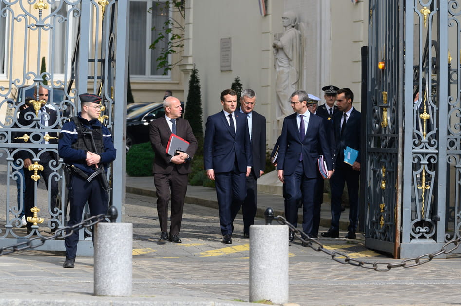 Conseil de d&eacute;fense