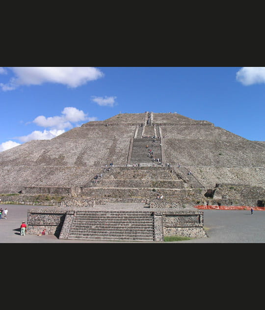 Pyramide de la Lune