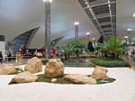 a l'aéroport de dubai, on soigne le décor.