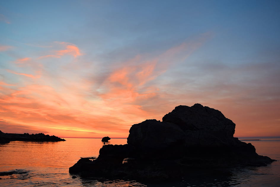 Konnos Bay