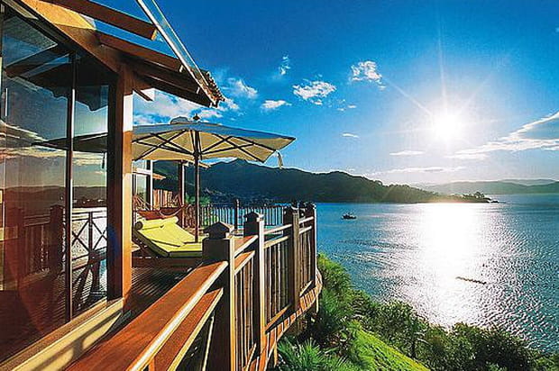 14 luxueux bungalows en bord de mer