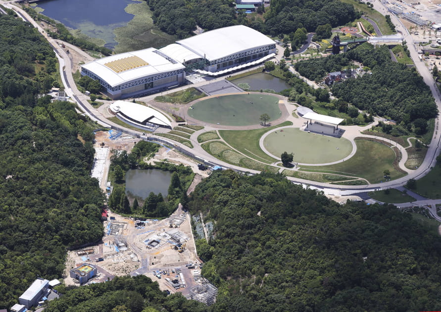 Sur le site de l'Exposition Universelle de 2005