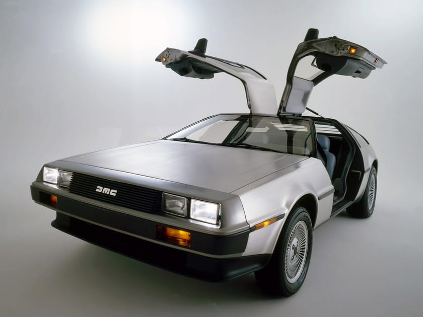 DeLorean DMC-12