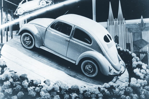 1951 : salon de Francfort