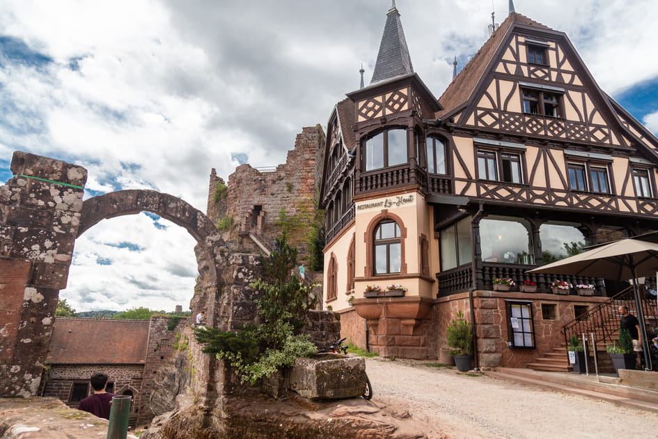 Le ch&acirc;teau du Haut-Barr et son impressionnant Pont du Diable