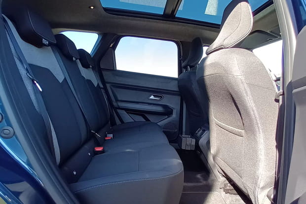 Dacia Bigster : beaucoup d'espace à bord, à l'avant comme à l'arrière