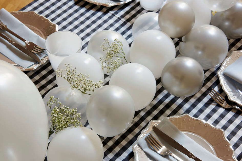 Une table de f&ecirc;te l&eacute;g&egrave;re