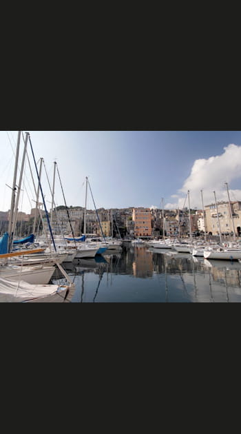 13e&nbsp;: Saint-Rapha&euml;l, Bastia et Banyuls, 43&nbsp;euros&nbsp;par&nbsp;jour