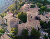 Des racines et des ailes : Passion patrimoine : Mon village en Provence