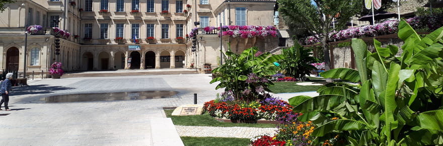 Un joyau du patrimoine fran&ccedil;ais transform&eacute; en Poudlard pour une exposition Harry Potter, l'entr&eacute;e est gratuite