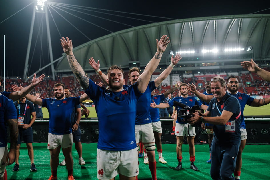 Un clapping pour le XV de France