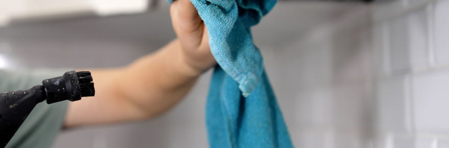 Hotte encrass&eacute;e&nbsp;? Les&nbsp;&eacute;tapes pour la rendre aussi brillante que le premier jour