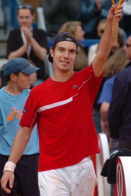A 19&nbsp;ans, il terrasse un Roger Federer au top