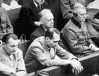 Nazis : de l'ascension à la chute : L'après