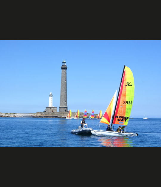Le phare et l'ancien phare de l'Ile Vierge &agrave; Plouguerneau