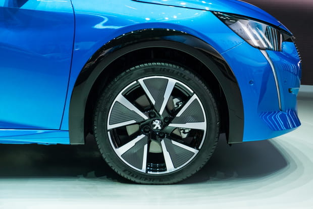 Des jantes spécifiques pour la version électrique