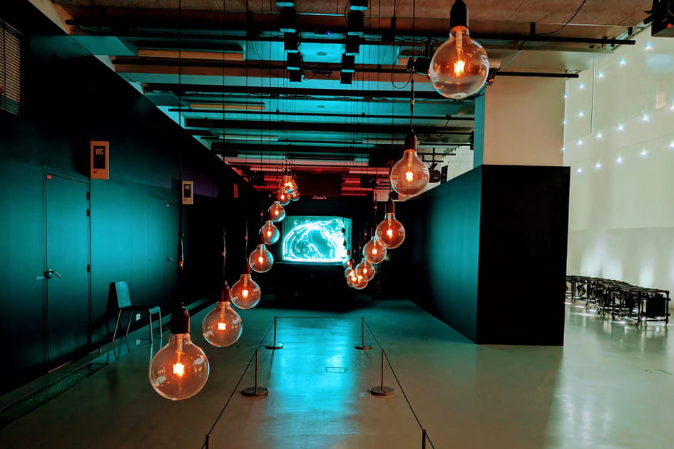 H&eacute;lix, une branche d'ADN de lumi&egrave;re