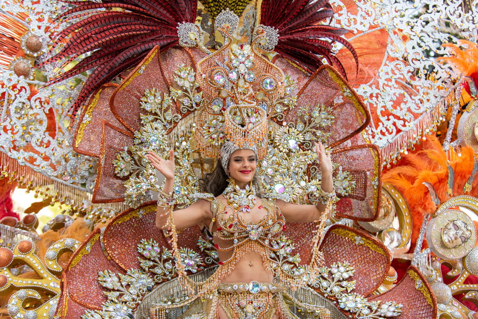 Quel sont les&nbsp;plus beaux carnavals du monde&nbsp;? Carnaval de Santa Cruz de Tenerife (&Icirc;les Canaries)