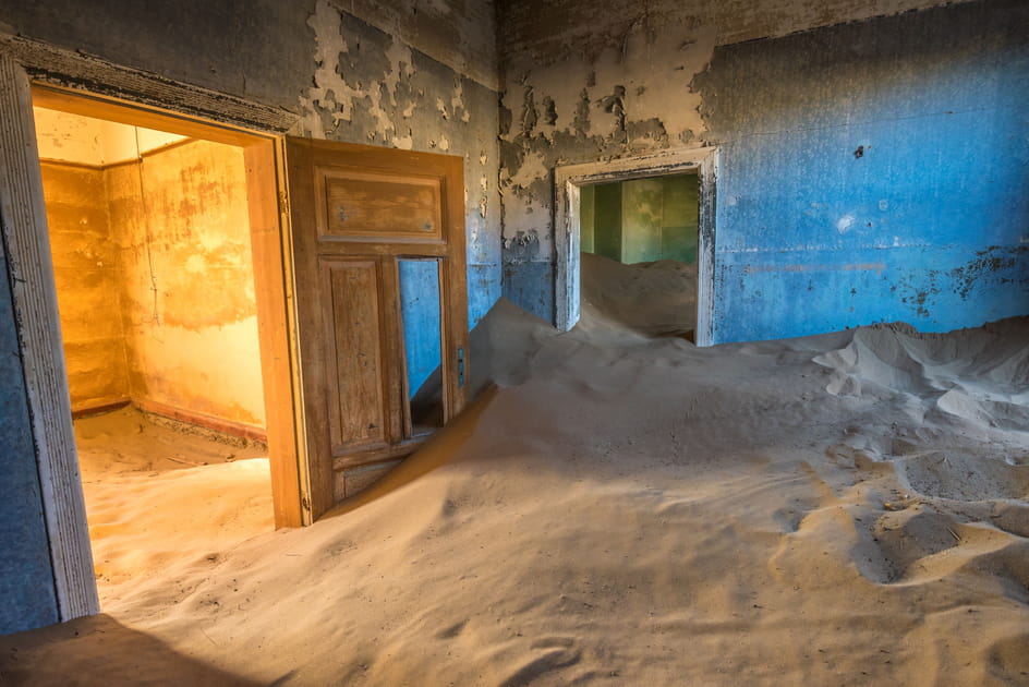 Le village fant&ocirc;me de Kolmanskop, en Namibie