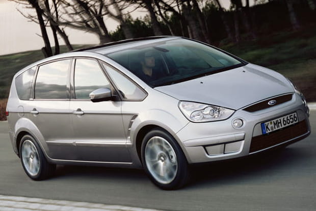 2007 : Ford S MAX