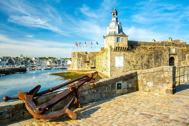 Concarneau, une "ville bleue" à la forteresse unique en Bretagne