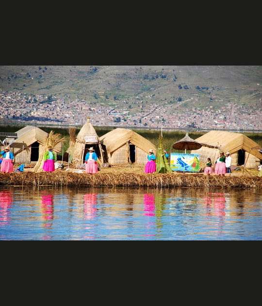 Iles flottantes des Uros