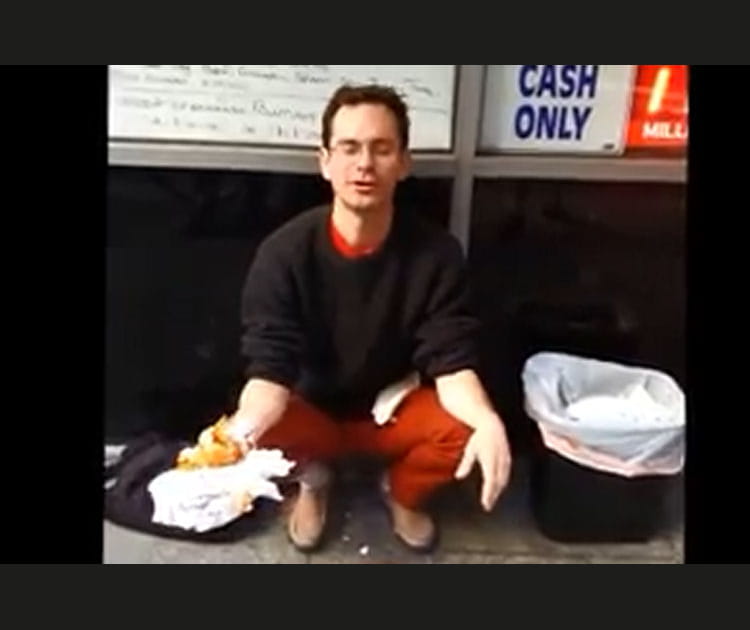 8&egrave;me&nbsp;: le &quot;Korean Suicide Burrito&quot; chez John's Snack
