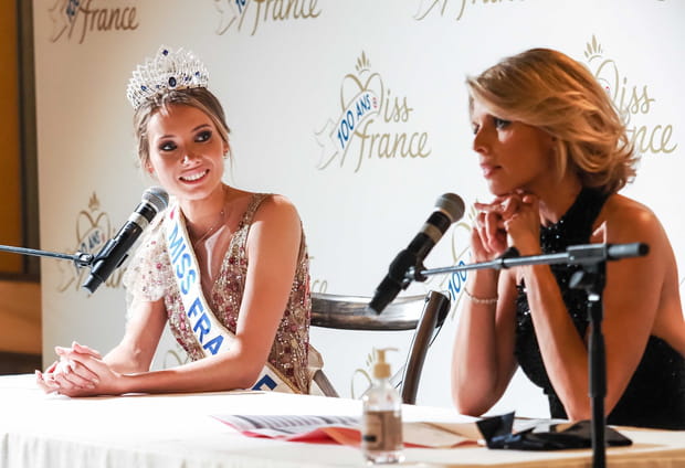 Première conférence de presse pour Amandine Petit