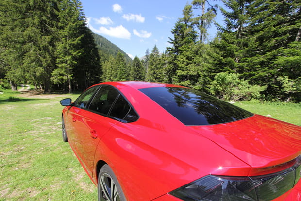 Une ligne très plongeante