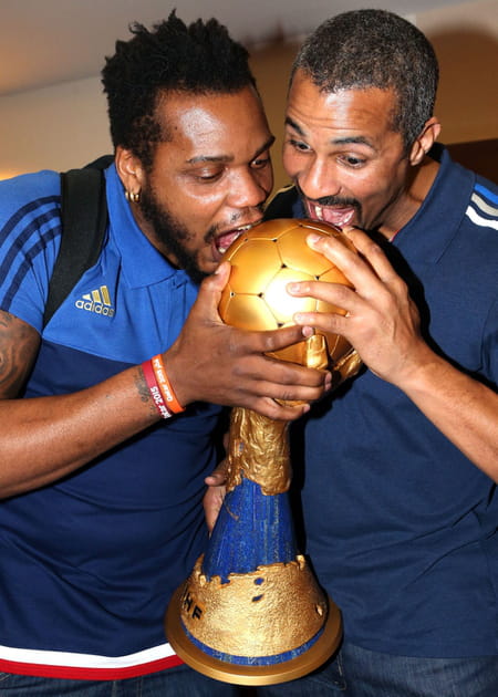 Des handballeurs fran&ccedil;ais en or