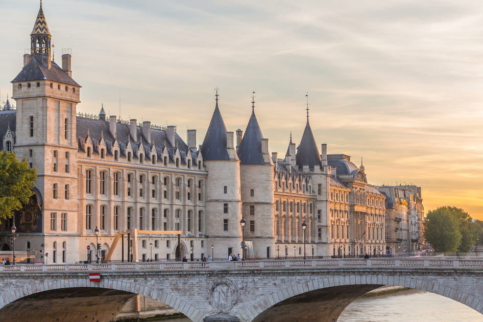 Le Palais de la Cit&eacute;