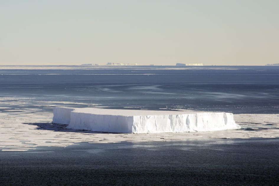 Un iceberg isol&eacute;