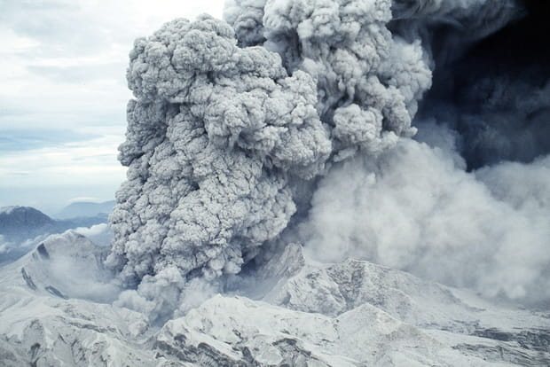 Le mont Pinatubo aux Philippines