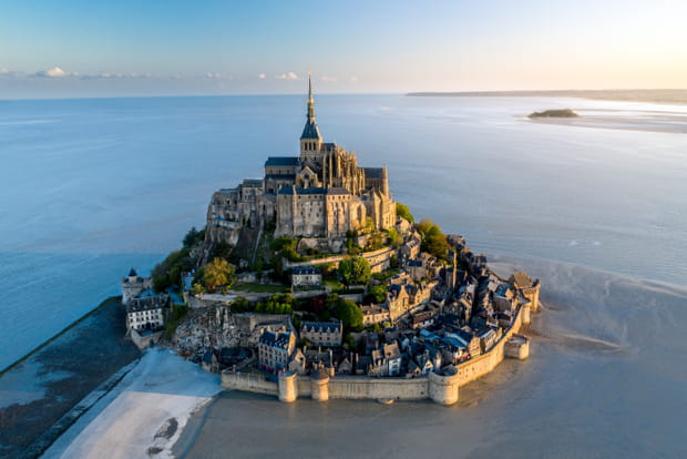 Le Mont-saint-Michel, 1 000 ans d'histoire
