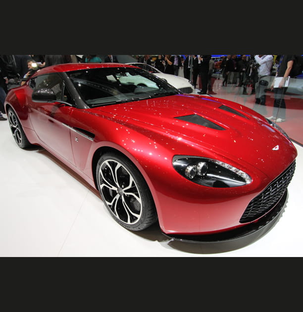 Aston Martin V12&nbsp;Zagato